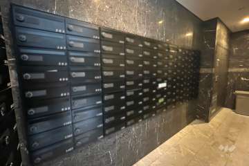 宅配ボックスと共用ポスト