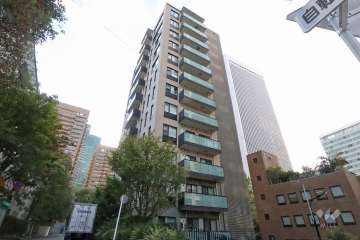 パークコート赤坂桜坂の外観（北東側から）