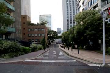 敷地北東側の前面道路
