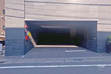 駐車場の出入り口