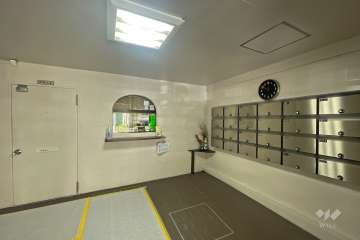 エントランス（共用ポスト）