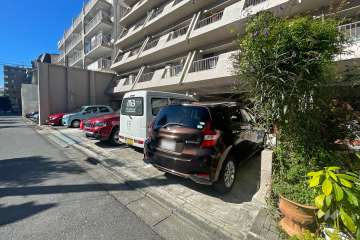 敷地内駐車場（屋外平面式）