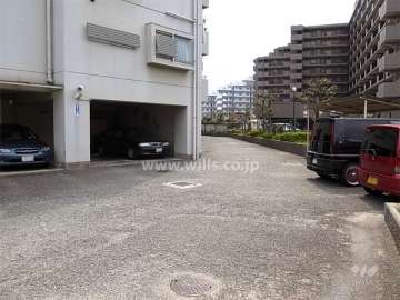 敷地内駐車場（平面式）