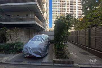 敷地内駐車場（屋外平面式）
