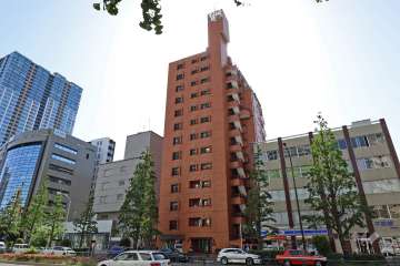 マンション麻布三の橋の外観（北東側から）