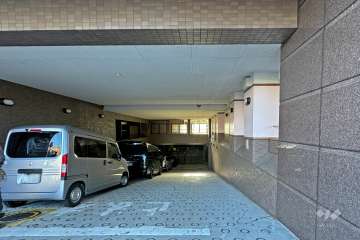 駐車場の出入り口