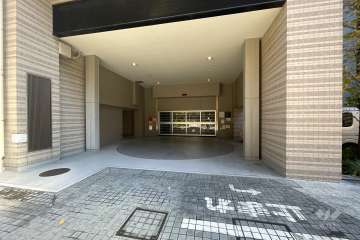 敷地内駐車場（屋内機械式）