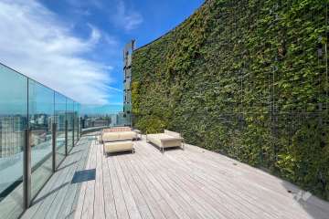 屋上スカイデッキ