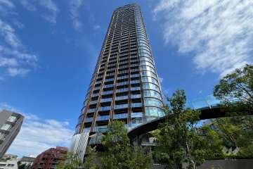 パークコート赤坂檜町ザタワーの外観（南西側から）