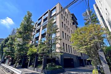 ザパークハウス麻布外苑西通りの外観（北東側から）