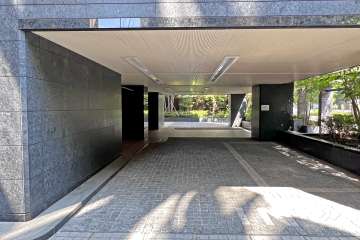 エントランスアプローチ