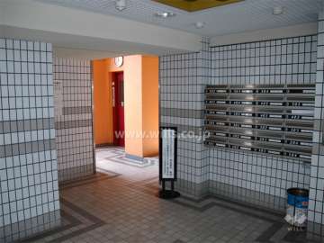 エントランスホール