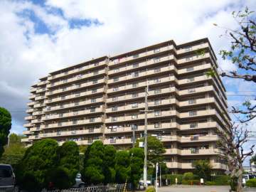 シティパーク武庫之荘の外観（南東側から）