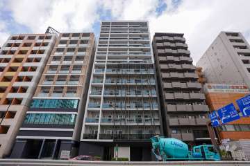 ピアース南麻布の外観(南側から)