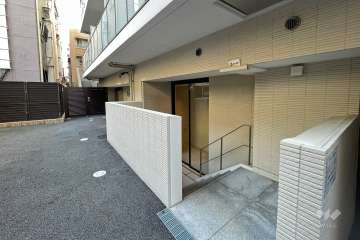 エントランスアプローチ