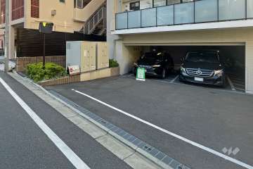 敷地内駐車場（屋内平面式）