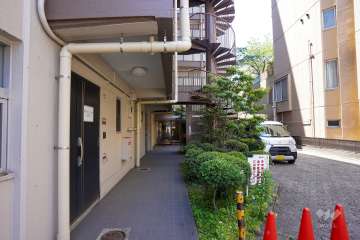 エントランスアプローチ