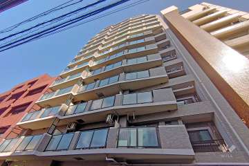 ライオンズマンション西麻布シティの外観（南西側から）