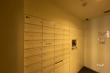 宅配ボックスと共用ポスト