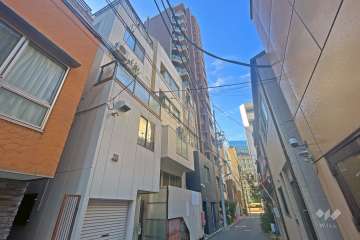 コンシェリア新橋シックスの外観（北側から）