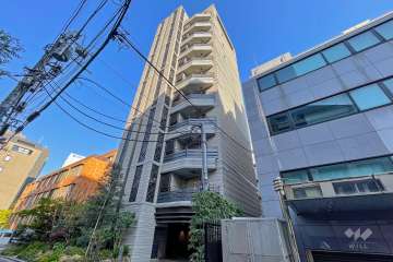 プレミスト赤坂翠嶺の外観(西側から)