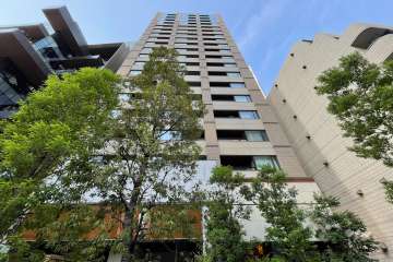 プラウド虎ノ門の外観（西側から）