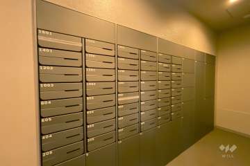 宅配ボックスと共用ポスト