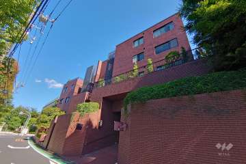 ドムス代々木上原の外観（北西側から）