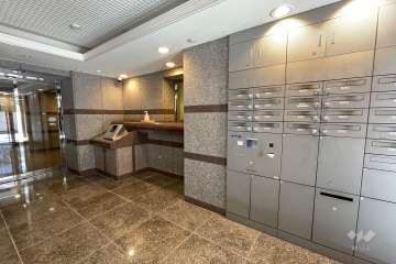 共用ポストと宅配ボックス