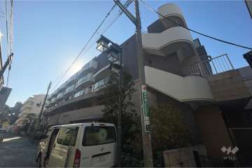 グランエクレール参宮橋の外観（北東側から）