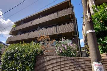 グランシャトレ参宮橋の外観（南東側から）
