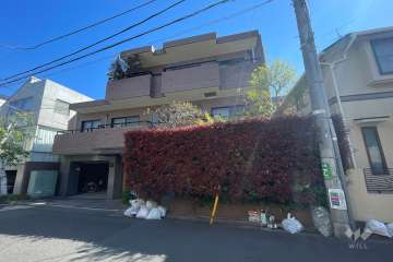 ザパームス代々木上原２の外観（南西側から）