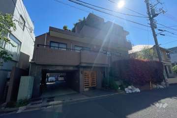 ザパームス代々木上原２の外観（北西側から）