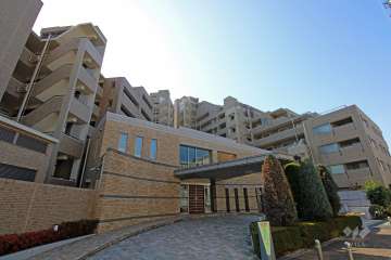 ファミールグラン代々木西原デクスターハウスの外観（北側から）