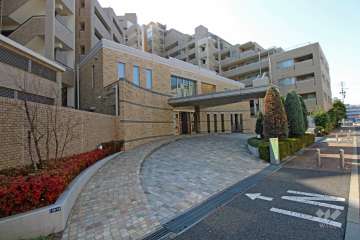 エントランスアプローチ