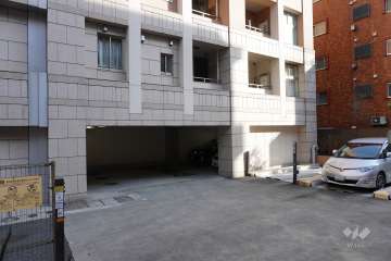 敷地内駐車場（屋外機械式）