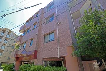 ライオンズヴィアーレ幡ヶ谷の外観（北東側から）