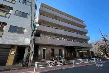 ライオンズガーデン幡ヶ谷の外観（北東側から）