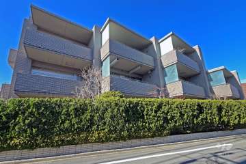 元代々木パークマンションの外観（南側から）