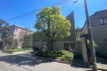 東急ドエルプレステージ代々木公園の外観（西側から）