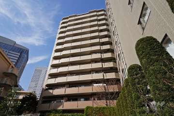 藤和シティホームズ代々木二丁目の外観（南側から）