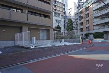 敷地内駐車場（屋外機械式）