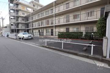 敷地内駐車場(屋外平面式)