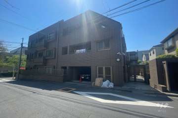 グランヴェール代々木西原の外観（北西側からから）