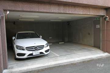 敷地内駐車場（屋内平面式）