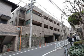 フォルム代々木公園の外観（北東側から）