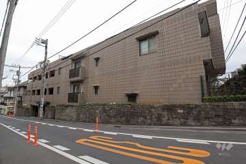 フォルム代々木公園の外観（北西側から）