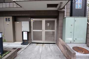 駐輪場の出入り口