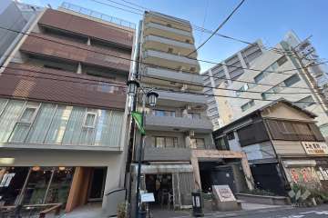 ロイヤルタワー代々木公園の外観（東側から）