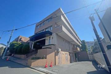 パークハウス代々木上原の外観（北西側から）